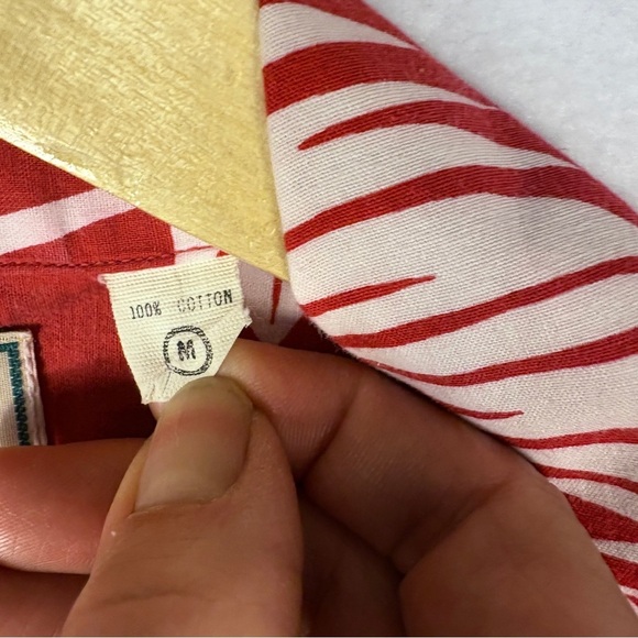 L.L. Bean Vintage Red Tropical Print Hawaiian Shirt Button Down - Picture 8 of 8